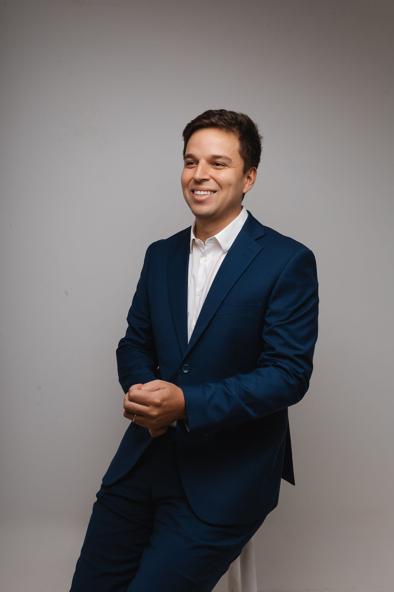 Dr. Heitor Tomé, oftalmologista especialista em plástica ocular em Goiânia
